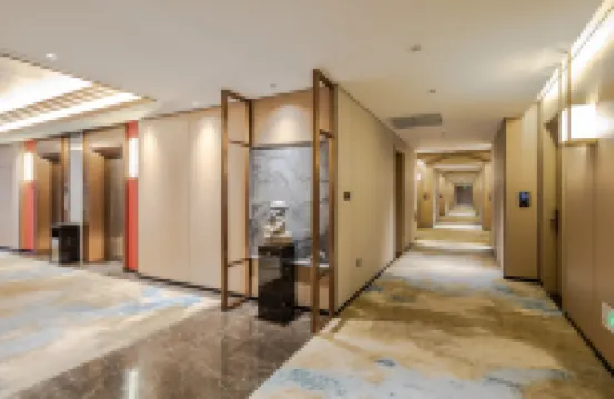 西雙版納景洪華美達安可酒店（潑水廣場店） 景洪酒店