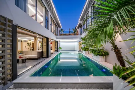 Lusheng Rongyi Meisu (Shanghai Hongqiao Airport Qibao Ancient Town Branch) Отели рядом с достопримечательностью «Ma Xiangbo Former Residence»