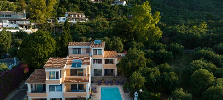 Glyfa Corfu Apartments Hotels in Feakes