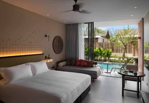 풀만 카오 락 리조트 썸네일