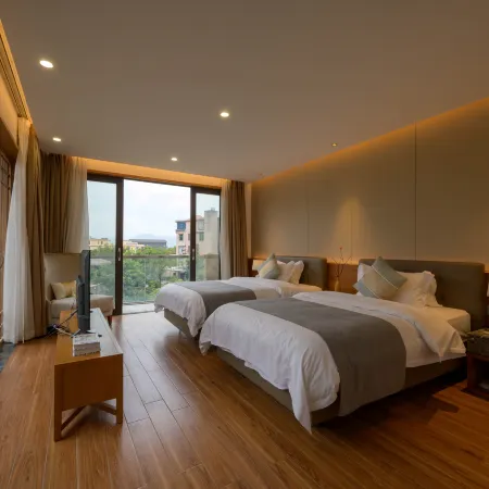 Longmen Yiyaju Homestay