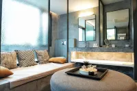THE BOOK CLUB Hotels in Dujiangyan
