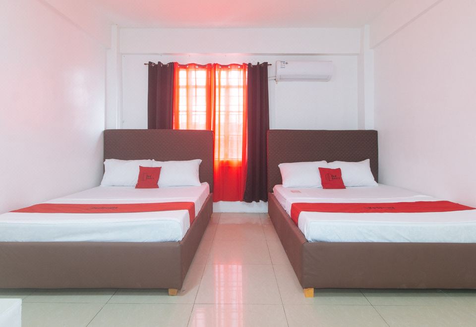 RedDoorz @ Najar Residences 사진