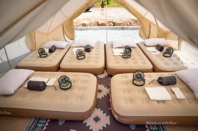 Camp Lù Yīng Hotel dekat Japanese Villacg