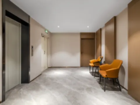 Lyman Hotel (Changbai Mountain North Slope Distribution Center Erdao Baihe Branch) Hôtels à : Antu