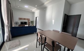 POOMe House