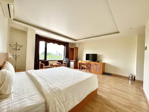 德拉貢機場酒店 鄰近內排國際機場的酒店