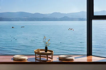 Dali Pear Blossom Sea View Homestay Отели рядом с достопримечательностью «Taihecheng Relic Site»