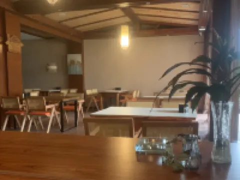 Simple Zoo  Hotel (Yangshuo Yulong River Tourist Resort) Hotels in Yangshuo