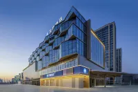 HanTing Hotel (Suzhou Si County Outlets Central Park) Hotels in Si County