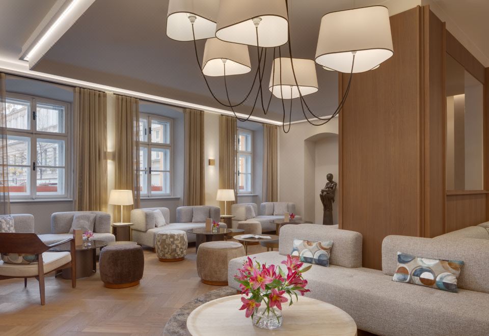 호텔 북켓의 조식 뷔페 장면