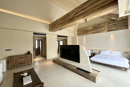 Guoxiang Tea House (Chaozhou Tea City Branch) Отели рядом с достопримечательностью «Memorial Temple of Han Yu»