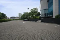 Grand Orchardz Hotel Kemayoran Jakarta - 주차장