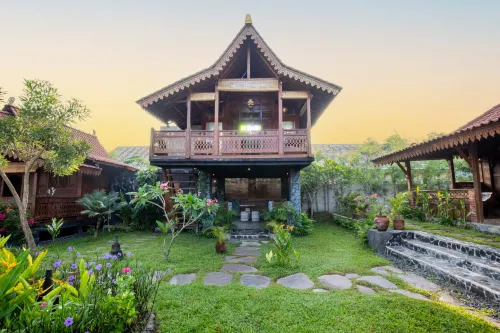 JavaLO Villa Lombok - Villas
