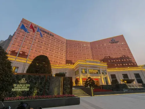 WENXIN GARDEN HOTEL - parking