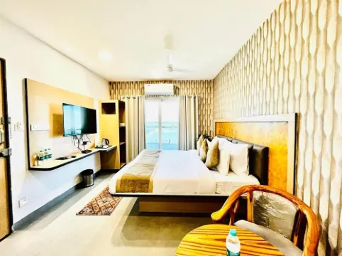 Hotel Lake View Airport Zone Hotels in Shamshabad