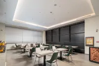 芊洲・360°空中花園・智能觀景設計酒店（嘉禾望崗地鐵站金鉑天地店）