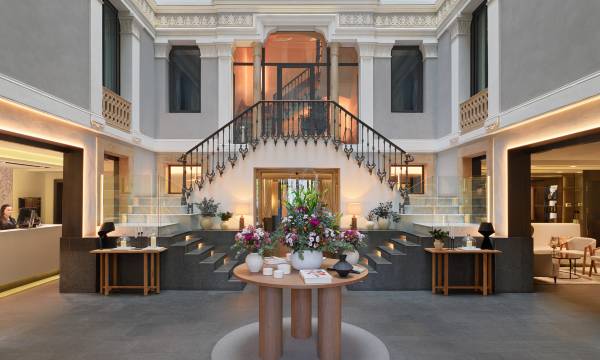 H10 Urquinaona Plaza Hotel