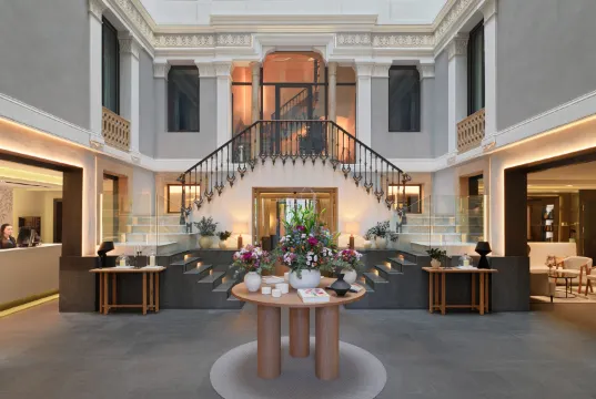 H10 Urquinaona Plaza Hotel