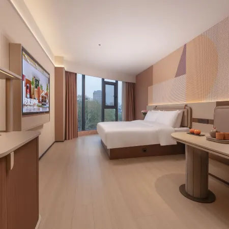 Orange Hotel (Jinghu Park Branch, Zhongshan Road Pedestrian Street, Wuhu)