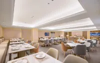 Vienna Hotel (Yulin Railway Station) - breakfast