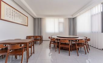 Shanhe · Jiyue Wild Luxury Homestay (Xuan'en Chunmuying)