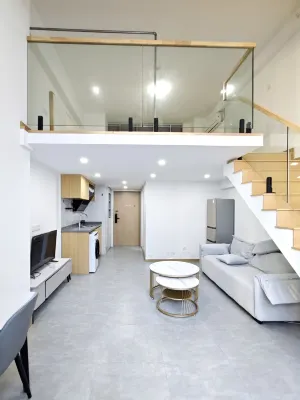 Xiaoxiang Family Homestay (Ningbo University Subway Station)