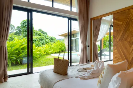 Lek Nana Pool Villa Bophut Отели рядом с достопримечательностью «Guan-Yu Koh Samui Shrine»