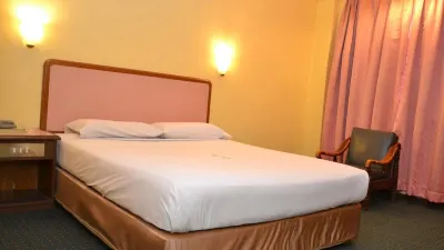 Golden Asean Hotel Hotels near Masjid Jamek Alam Shah