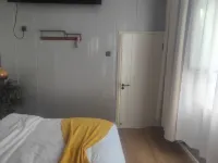 Zizi Bieyuan Homestay