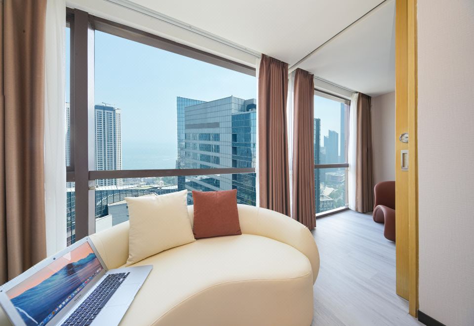 5. 뤼 펑 호텔 (..