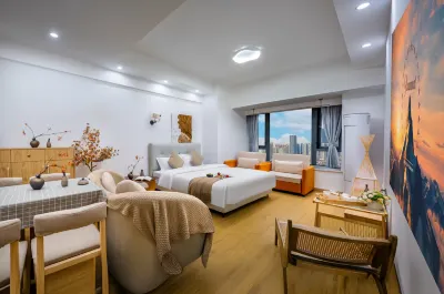 Fusheng Yizhai Hotel Apartment (339 Tianfu Panda Tower Hongxingqiao Subway Station Branch)
