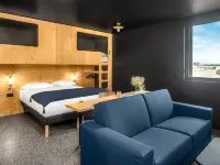 Eklo Hotels Nantes City Center - Île de Nantes Hotels near Printing Museum