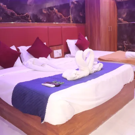 Hotel chirag Next