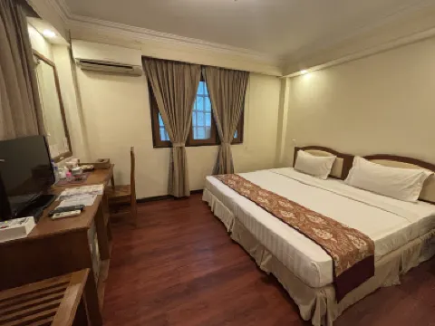 Royal Golden View Hotel Arrow Recycle Bag Manufacturing周辺のホテル