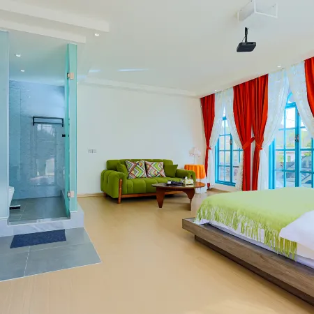 Dengni Liangshu Vacation Apartment WFY LS Hotel (Yangshuo Longtoushan Pier West Street)