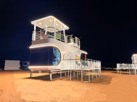 Dream of Sand, Future Ark, Starry Mansions Collection Отели рядом с достопримечательностью «Zhongwei Drum Tower»