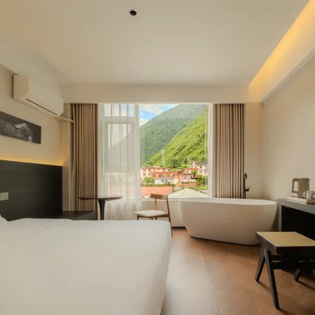 Kangcheng Mountain View Hotel