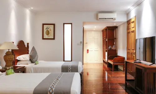 Hotel Boundary