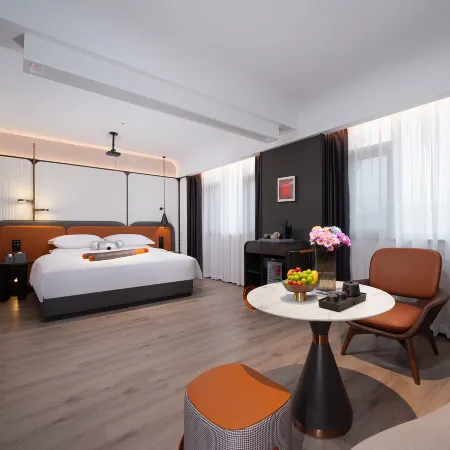 Dulanda LAB Hotel (Hengdian World Studios Branch)