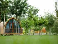 Hoshino Villa Hotels in Minfeng