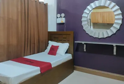 RedDoorz Near Colgante Bridge Naga City Hotel di Naga