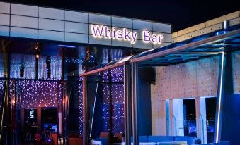 Four Points by Sheraton Dali Erhai Hotel