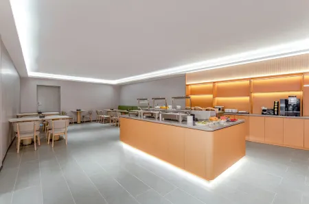 Ripple Hotel (Nanchang Gaoxin JD.COM Avenue Subway Station) Отели рядом с достопримечательностью «Yuweizhou Park»