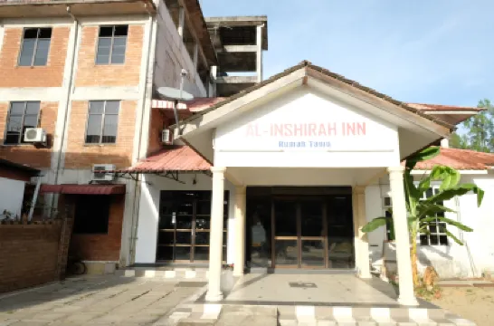 OYO 1017 Al-Inshirah Inn Hotels near Pantai Kemayang
