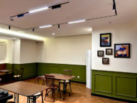 Dongnanxibei Youth Hostel (Jinji Road Subway Station Branch)