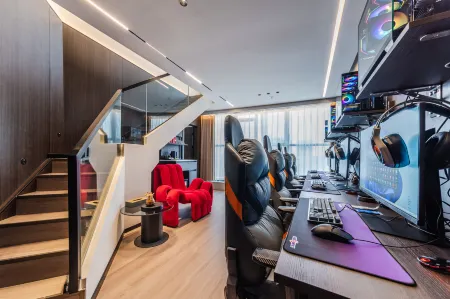 Qionglai Dingmi E-Sports Hotel Отели рядом с достопримечательностью «Wenjunjing Park»