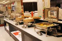 Urban Garden Platinum Hotel (Yulin Dingbian Cultural Square)