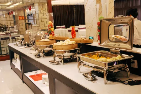 Urban Garden Platinum Hotel (Yulin Dingbian Cultural Square) Отели в г. Динбянь