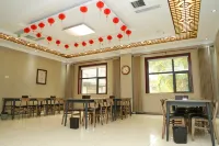 Xinxiang xiangheyuan Business Hotel Hotels in Xinxiang County